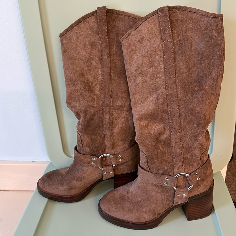Steve Madden “ mandalay” boots. Worn 1x